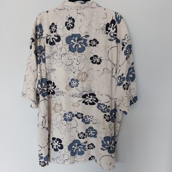 Vintage Silk Circa 1969 Men's 60's Inspired Hawaiian Floral Print Shirt - Picture 2 of 8